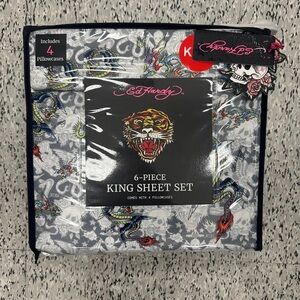 Ed Hardy King Sheet Set in Gray with Multicolor Dragon and Tiger Motif